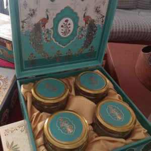 Peacock-Themed Luxury Gift Box with Premium Jars